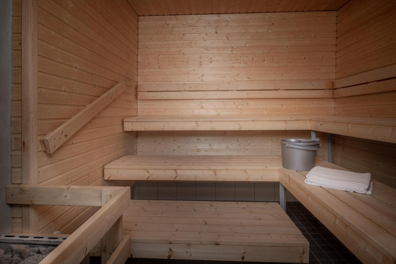Hotelli Ja Liikuntakeskus Kuntosumppu ラウマ エクステリア 写真